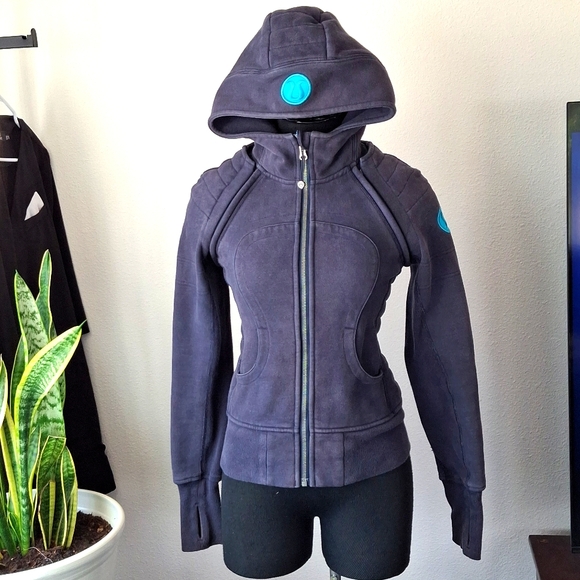 Lululemon Hiver 2013 Scuba Hoodie Size 2 - Picture 1 of 15